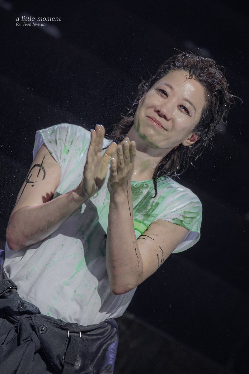 251122 안트로폴리스II 라이오스

#전혜진
아폴론의 빛처럼 밝게 빛나는 왕이시여,
막이 내려도 당신의 순간들은 영원히 빛나길.