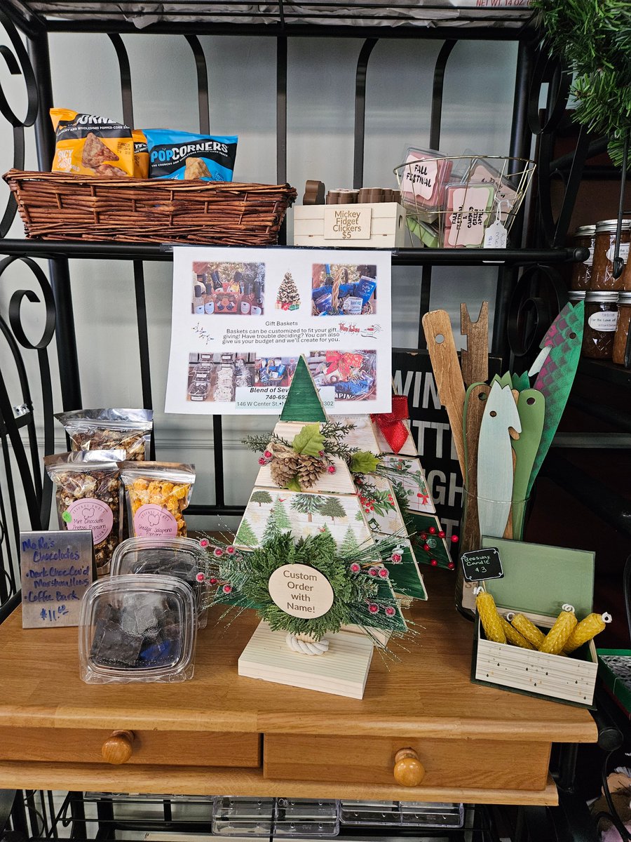 Pink Weekend continues in Downtown Marion. Purchase any retail item(s) &amp; get discount on wine at BOSW! Be sure to check out the Sip &amp; Spruce progressive trail event! Tickets are $35 &amp; all details in our FB event. Fun &amp;good times await; won't you join us today? Thanks for stopping