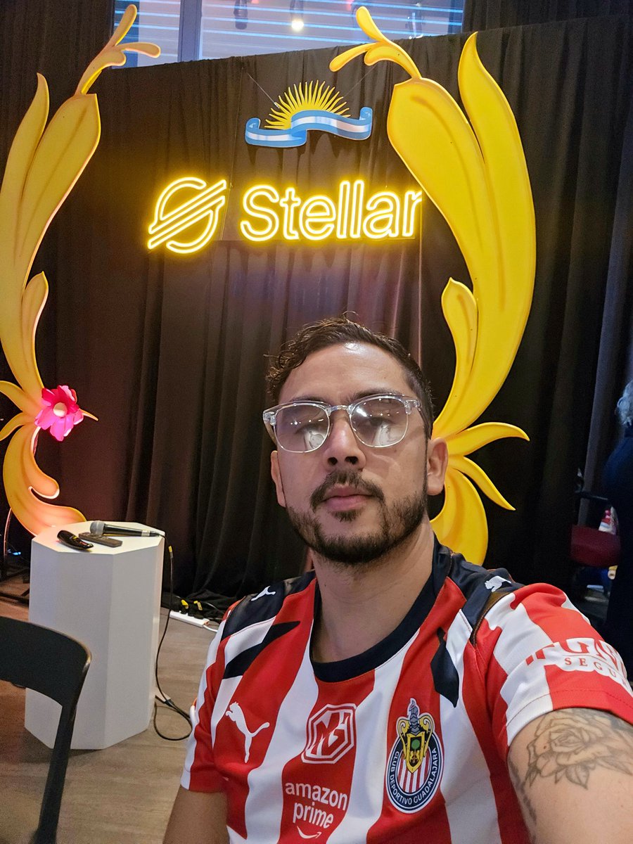 _chrix's tweet image. Estamos a full en la Stellar Hacker House aprendido y aplicando 💪🏼🇦🇷🇲🇽 @StarMaker_LATAM @BuildOnStellar @TheBAFNetwork