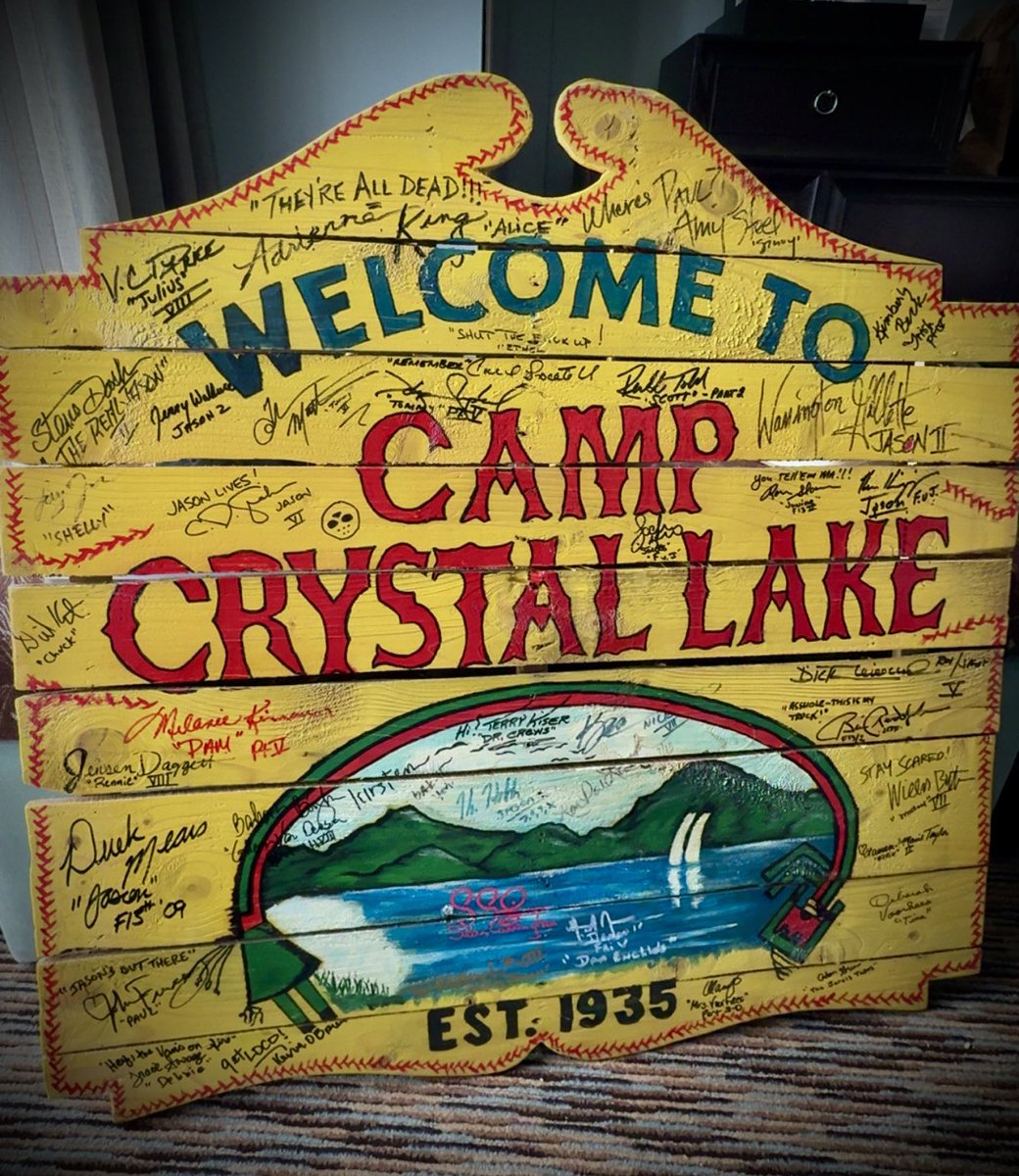 Added 7 new signatures to the sign this weekend, now totaling 39. When I bought this back in 2018, I never would have thought it’d look like this 7 years later. I’ve taken it all over the country.