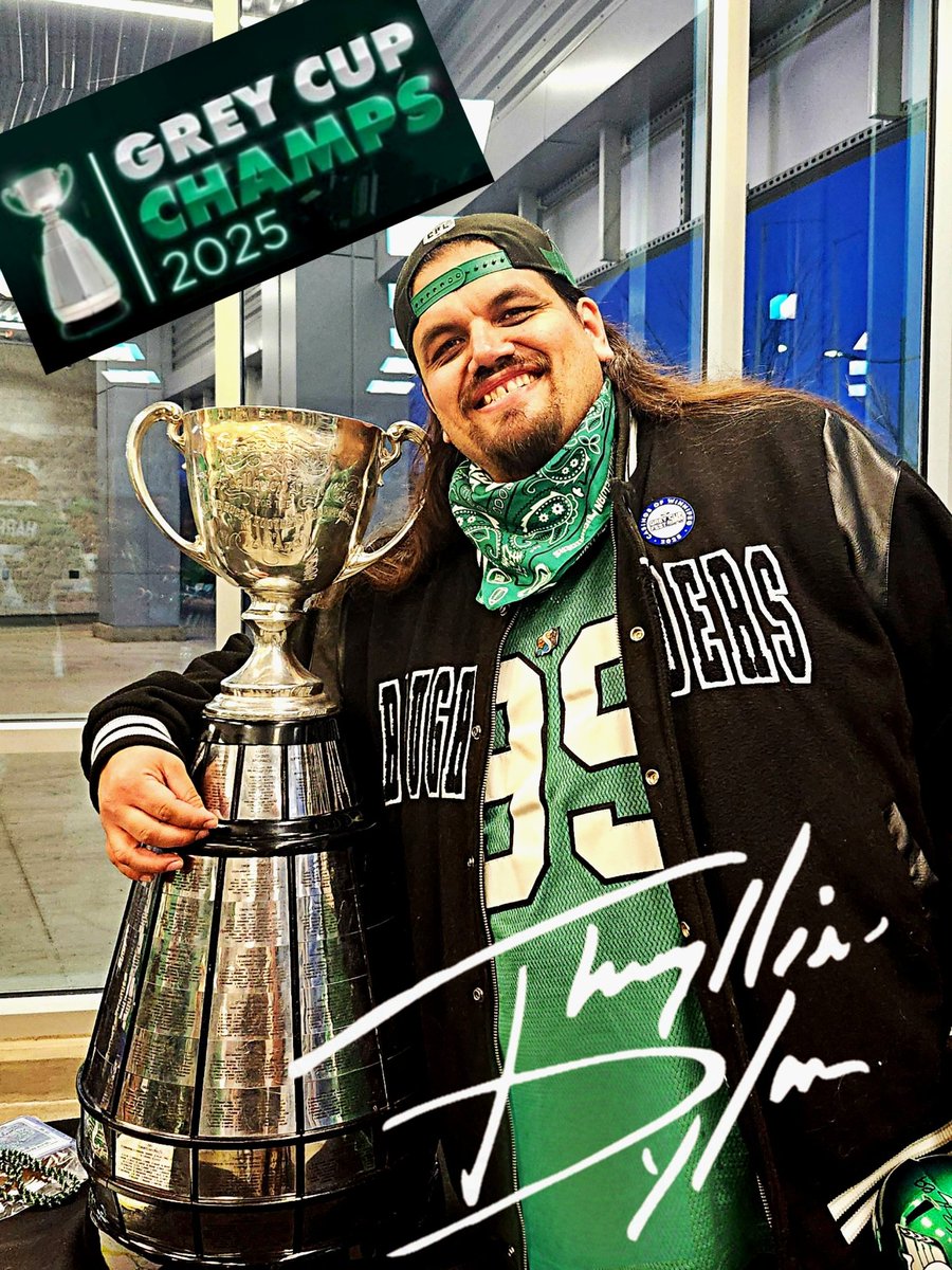 ThryllinDylan's tweet image. Am I a Grey Cup Champion? 
Yes. Yes I am.