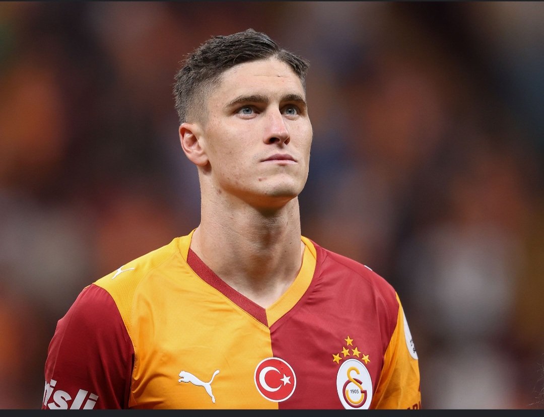 Macarlar gerçekten Türk! Vatan millet aşkıyla oynuyor. #GSvGB