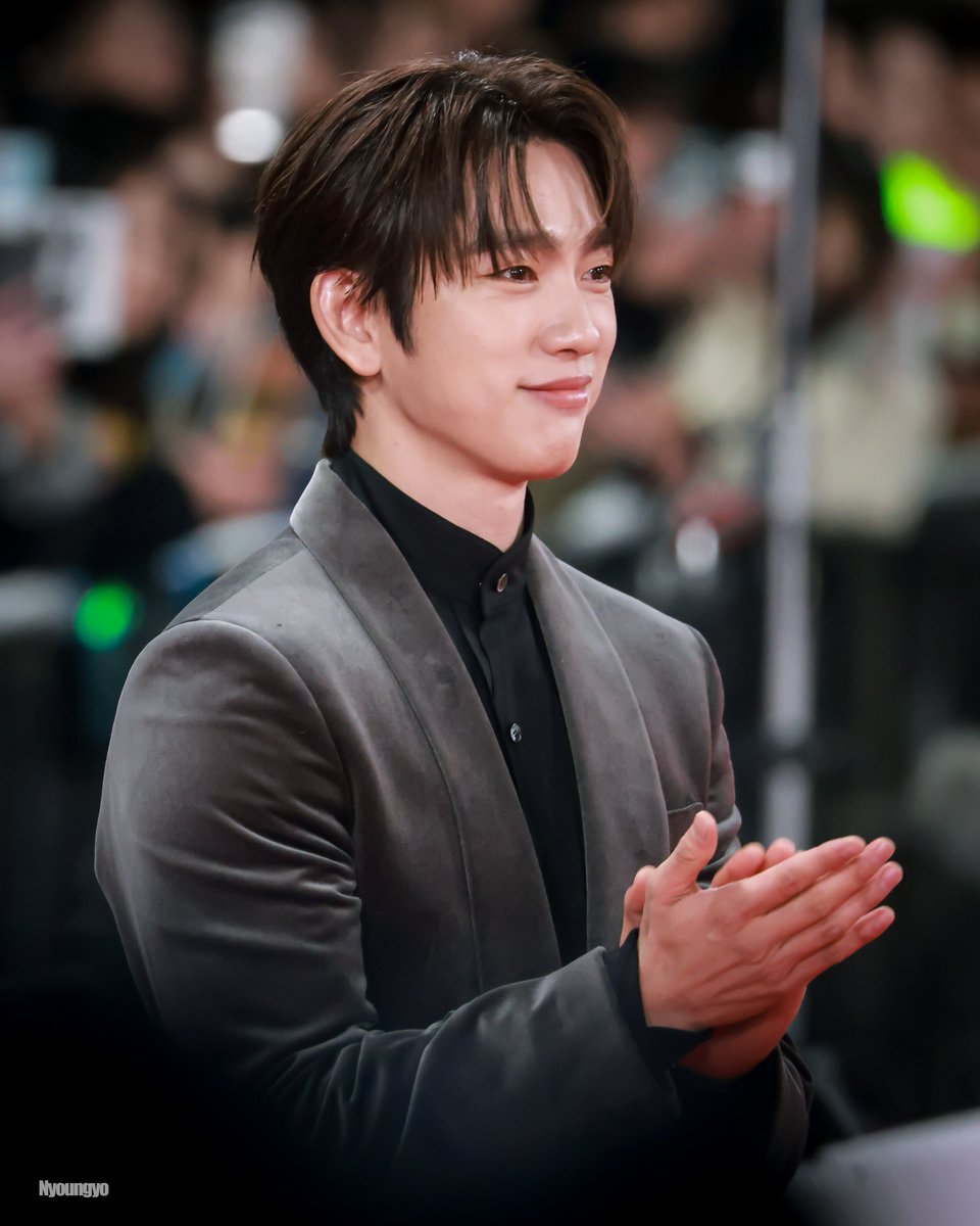 251119 박진영 청룡영화상 레드카펫

#박진영 #진영 #jinyoung <a href="/JINYOUNG/">박진영</a>