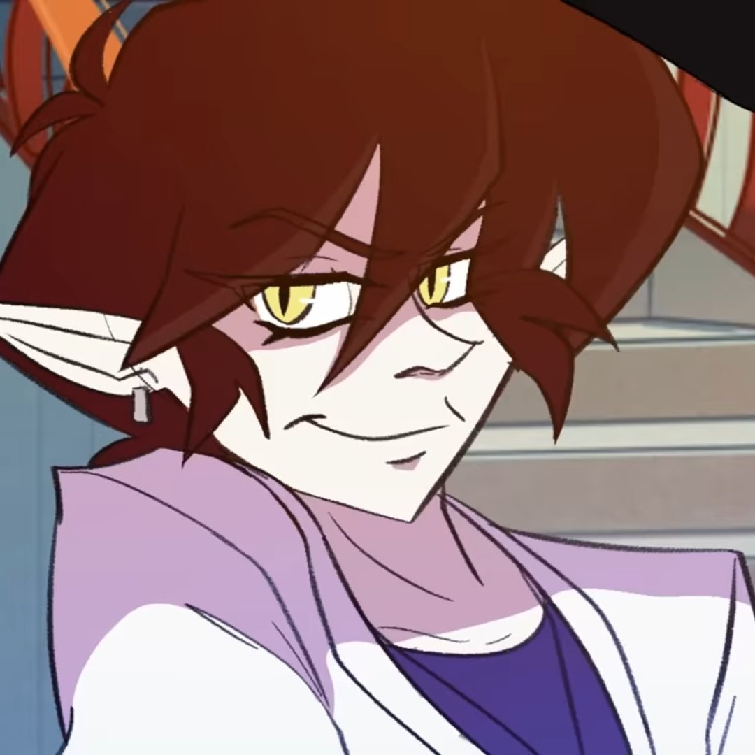 ⭐️ He's got some stuff going on..... but he's neat....

kinda.