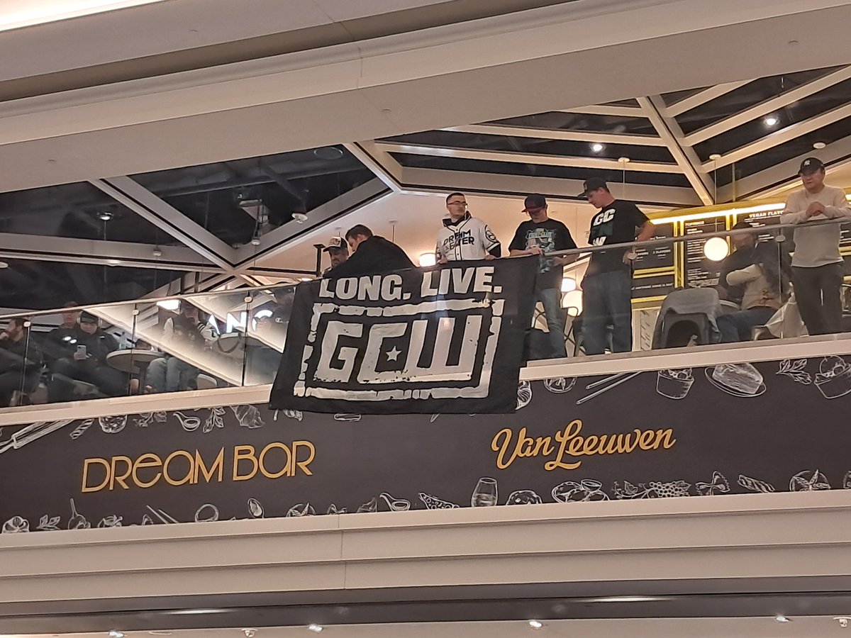 rohstyles23's tweet image. Love Live GCW #DreamOn #AmericanDream