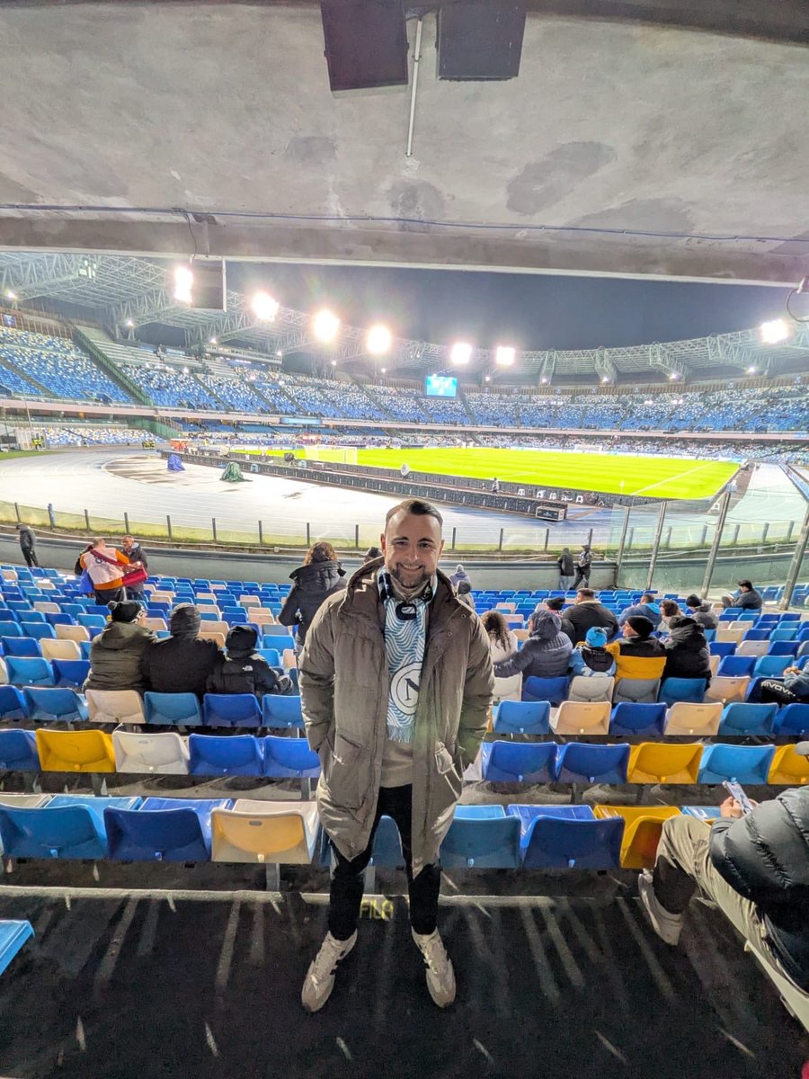 Napoli. A footballing theatre 🇮🇹😍