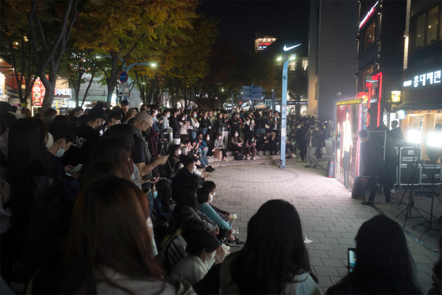 _20010912's tweet image. Dear. 플레이브
얘들아 너희가 정말 자랑스러워

22년 10월                                                    25년 11월
⬅️⬅️                                                                   ➡️➡️