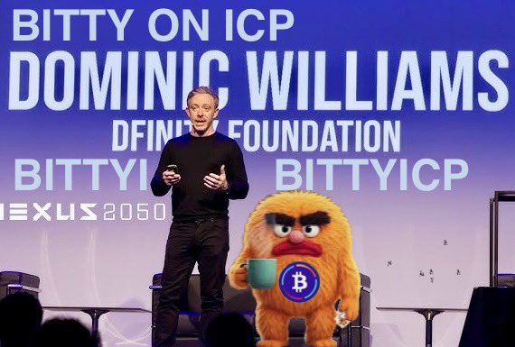 BITTYICP's tweet image. @dominic_w and I hanging out on stage presenting $BITTYICP AND @dfinity 

#ICP #dfinity #meme #bitty