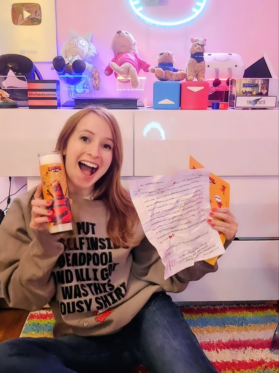 Otter_Worldly's tweet image. Thanks for the trash bag full of goodies Mr. Deadpool 🫶 #vr #deadpoolvr #questcreatorpartner