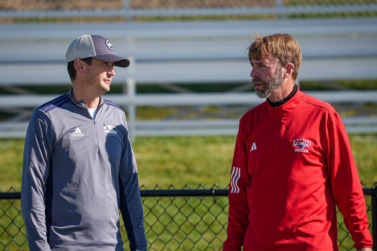cunebulldogs's tweet image. NAIA RD2 ⚽️ | Round two pre-match captures of @CUNEMSOC! Less than 10 minutes away. 😤 #uncommon #skodawgs