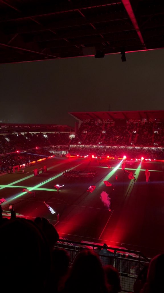 maelinhoow's tweet image. #SRFCASM ❤️🖤