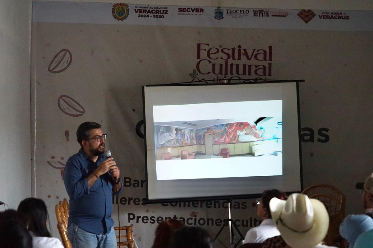 SECVERoficial's tweet image. Ayer en el Festival Cultural del Café ☕️disfrutamos charlas con expertos, talleres para infancias sobre siembra de café y presentaciones como Mariachi Juvenil, Café con Pan y Jazz Folk🎶.

Hoy seguimos en #Teocelo 👉 bit.ly/Programa_FCC.

¡Te esperamos!
#VeracruzEstáDeModa ❤️