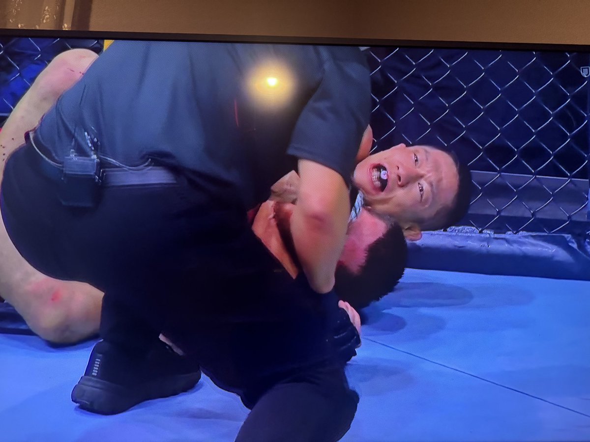 i_buki5's tweet photo. #UFC
@kyoji1012 
🫨🫨🫨 https://t.co/gXEqSsbZJs