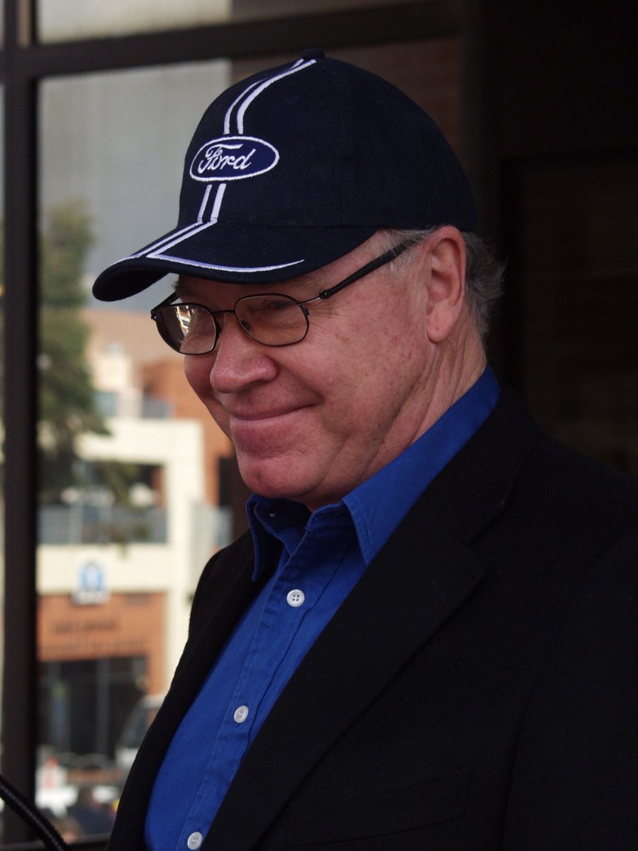 It is with sad hearts that we wake to the news of the passing of Australian motorsports legend and friend, Allan Moffat. Allan will be remembered as a guiding light to the sport on and off the track. His legacy will stand not only in Australia but across the racing world.