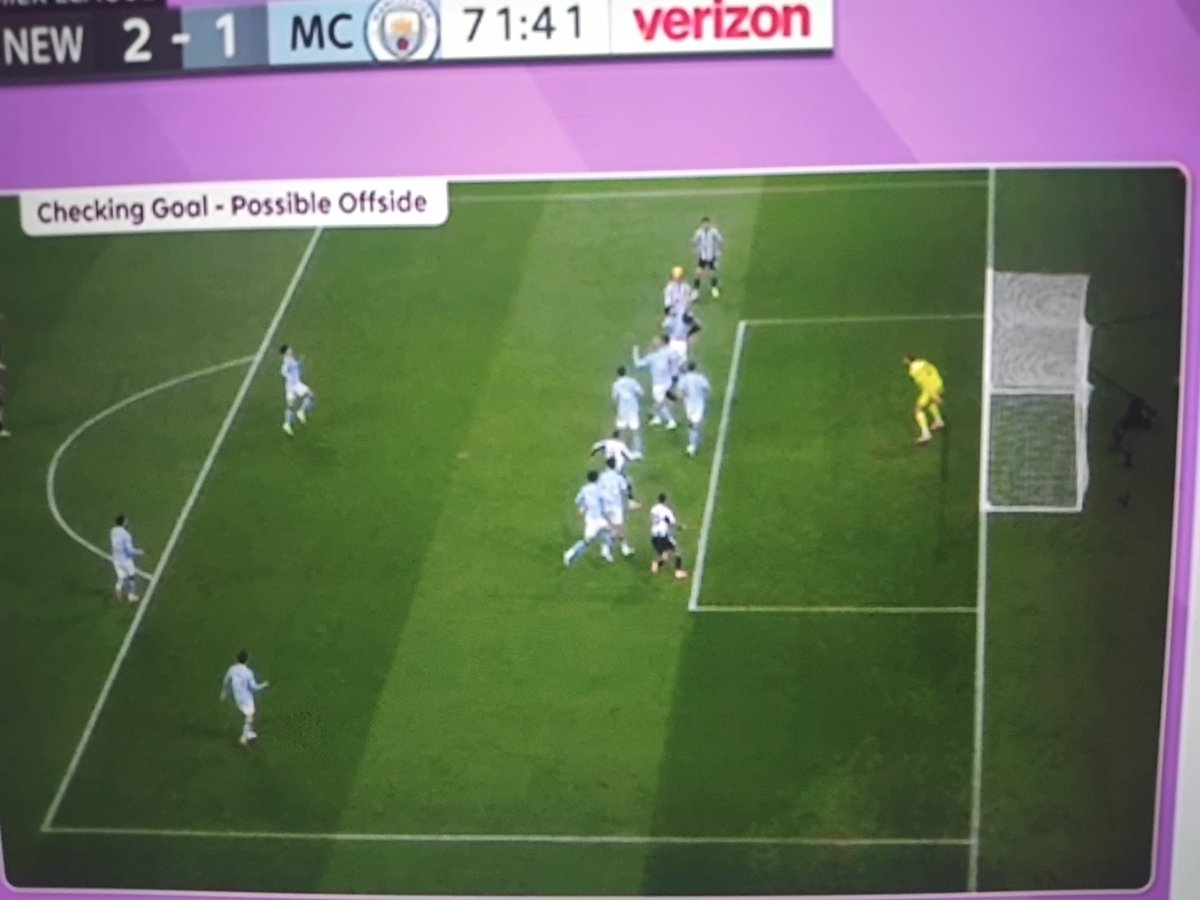 EthioAnfield's tweet photo. To be honest It's offside
#NEWMC #EPL https://t.co/BnQYRgD5TY