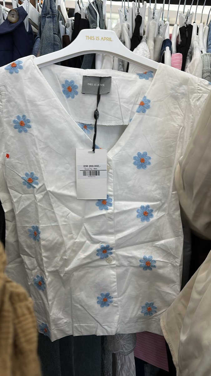 witchy cat•ᴗ• tweet media