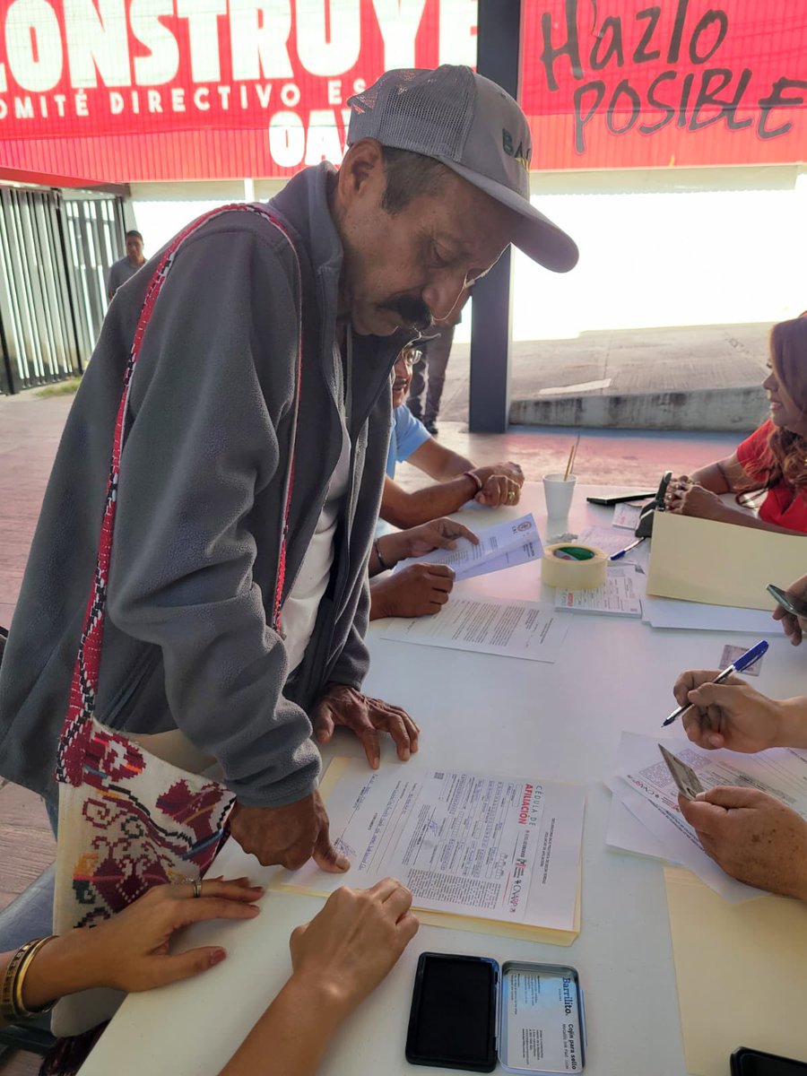 ¡Arrancamos la Jornada de Afiliación en el CDE PRI Oaxaca! 
Hoy damos un paso más para fortalecer nuestra estructura y abrir las puertas a quienes quieren construir rumbo y participar activamente en la vida pública.
¡Súmate y forma parte del PRI!
#OrgullosamentePRI <a href="/PRI_Nacional/">PRI</a>