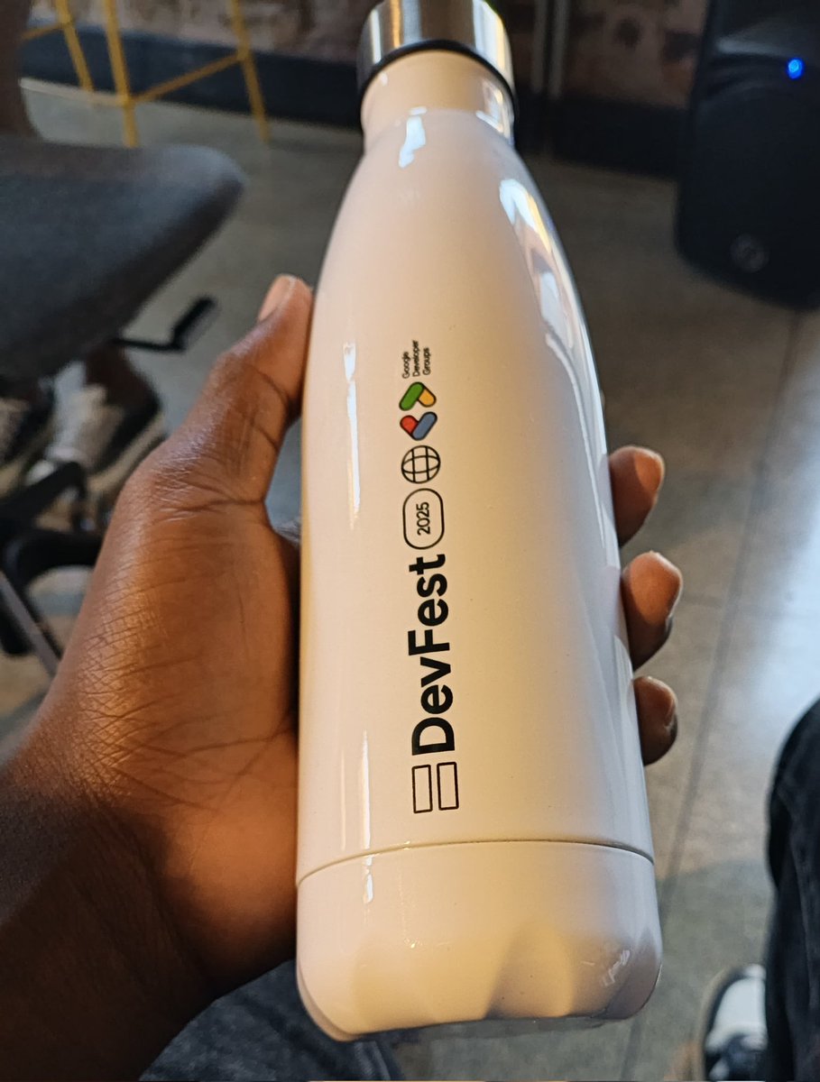 Ɉ⟁MΞS tweet media