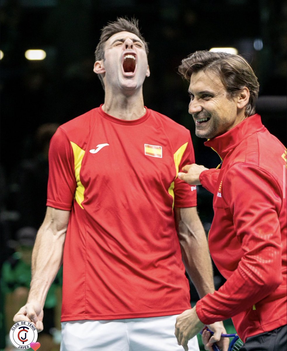 David Ferrer Galería tweet media