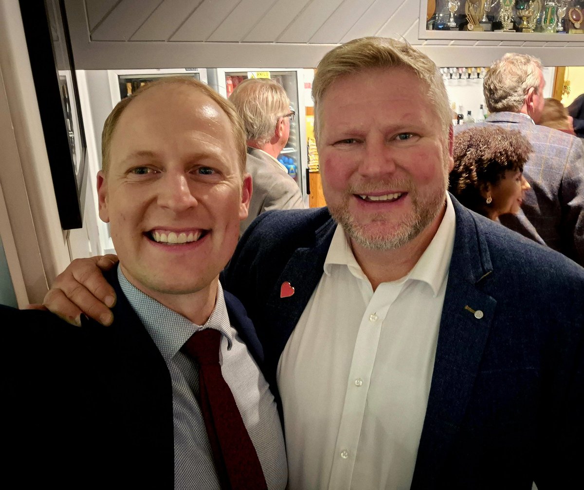 RobSetchell's tweet photo. Lovely night on the mic with the humble yet heroic @Hoggy602 at @HorsfordCC 🏏🏺🐗

I said: "Hoggy, I'm a turgid medium pacer."

He said: "Me too!" https://t.co/jNdF3bfqel