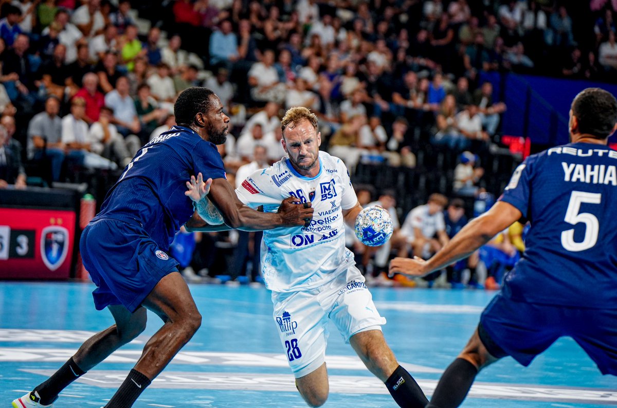 PSG 34-31 MHB
Constamment derrière, nous n’avons pas pu réellement inquiéter le leader.