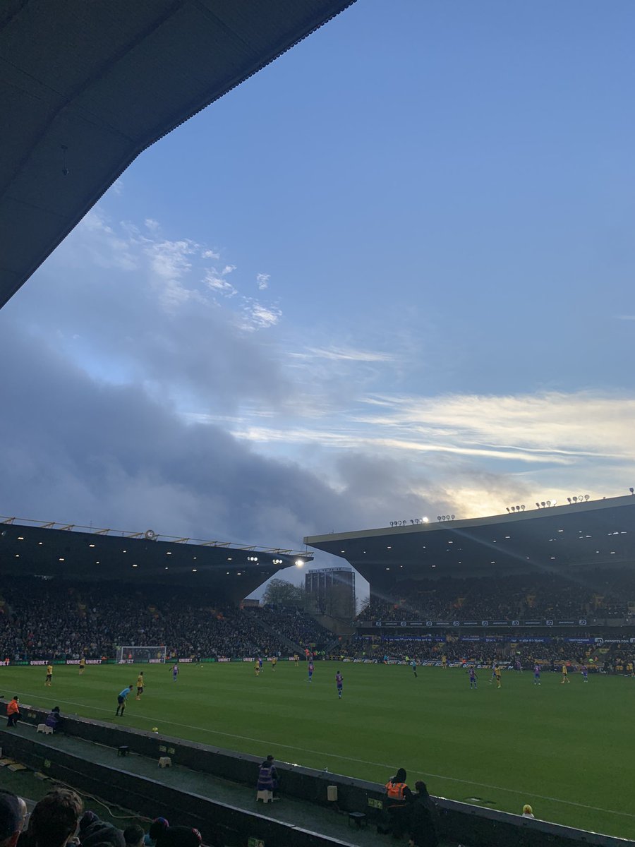 For a test match to finish in 2 days is bad, for england to throw that game is also so bad, feel sorry for the people out there…

Other than that, great win at wolves today, shame about the awful trains