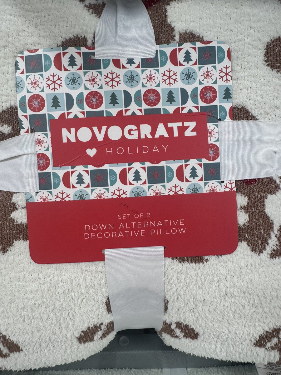 Interaxis8's tweet image. Good to see @novogratz diversified into holiday home goods before this latest downturn