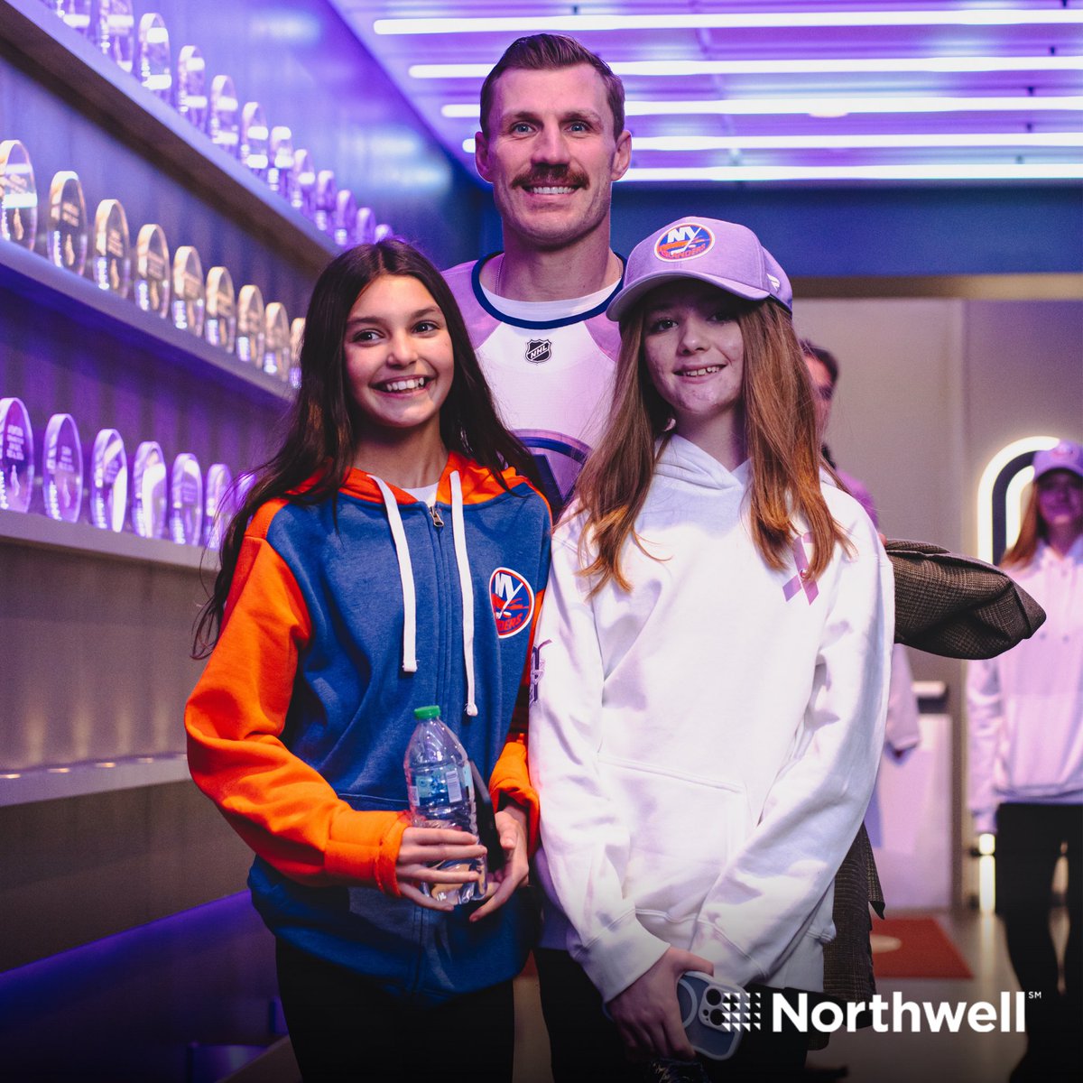 NYIslanders's tweet image. Today the #Isles are showing their support of children battling cancer by walking in with patients from @NorthwellHealth’s @Cohen_Childrens and other local organizations.