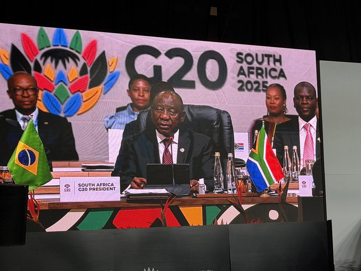 HeidiGiokos's tweet image. Round up of Day 1 of #G20 Leaders Summit: 

1. There’s been an overwhelming consensus reached regarding the declaration 
2. SA believes America has broken protocol by wanting to send a junior embassy official to receive the handover 
3. SA has NOT stopped/prevented the US from…