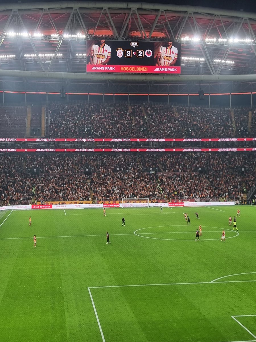 MuratZaferTahm1's tweet photo. Zor oldu ama galip gelmesini bildik💪 @BarisTahmazoglu https://t.co/AlqlUbBO6F