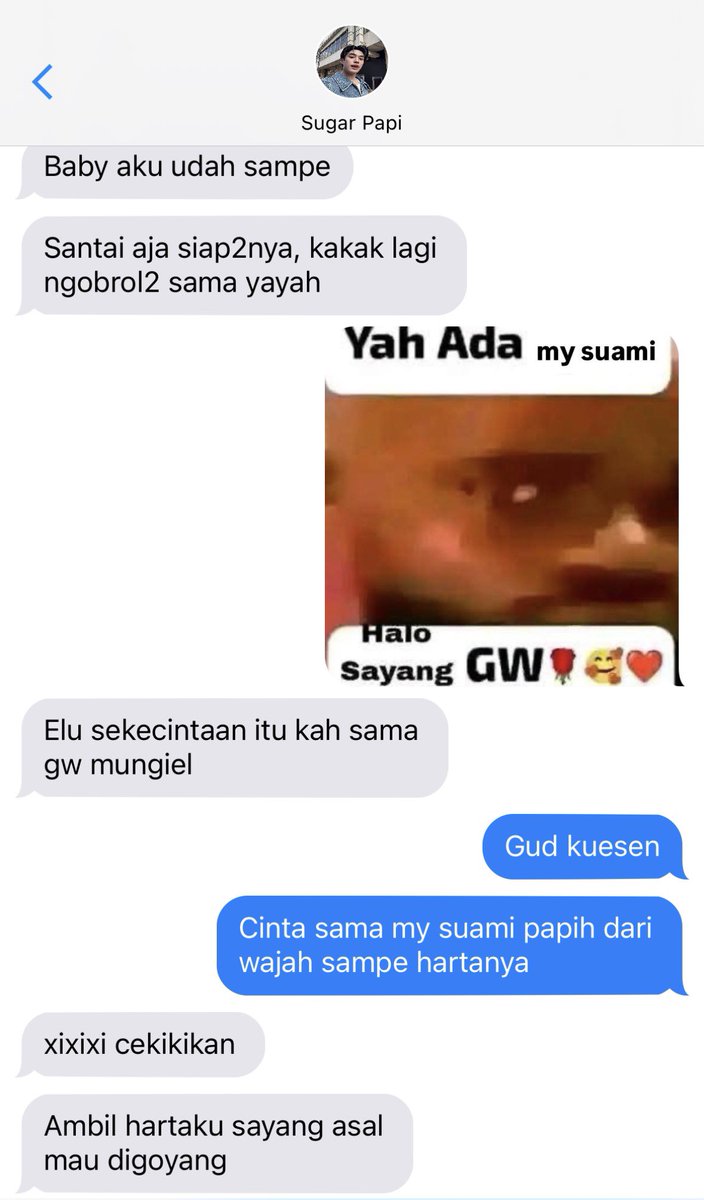 khemzira's tweet image. 3. Kalo chatan sama pacar2nya