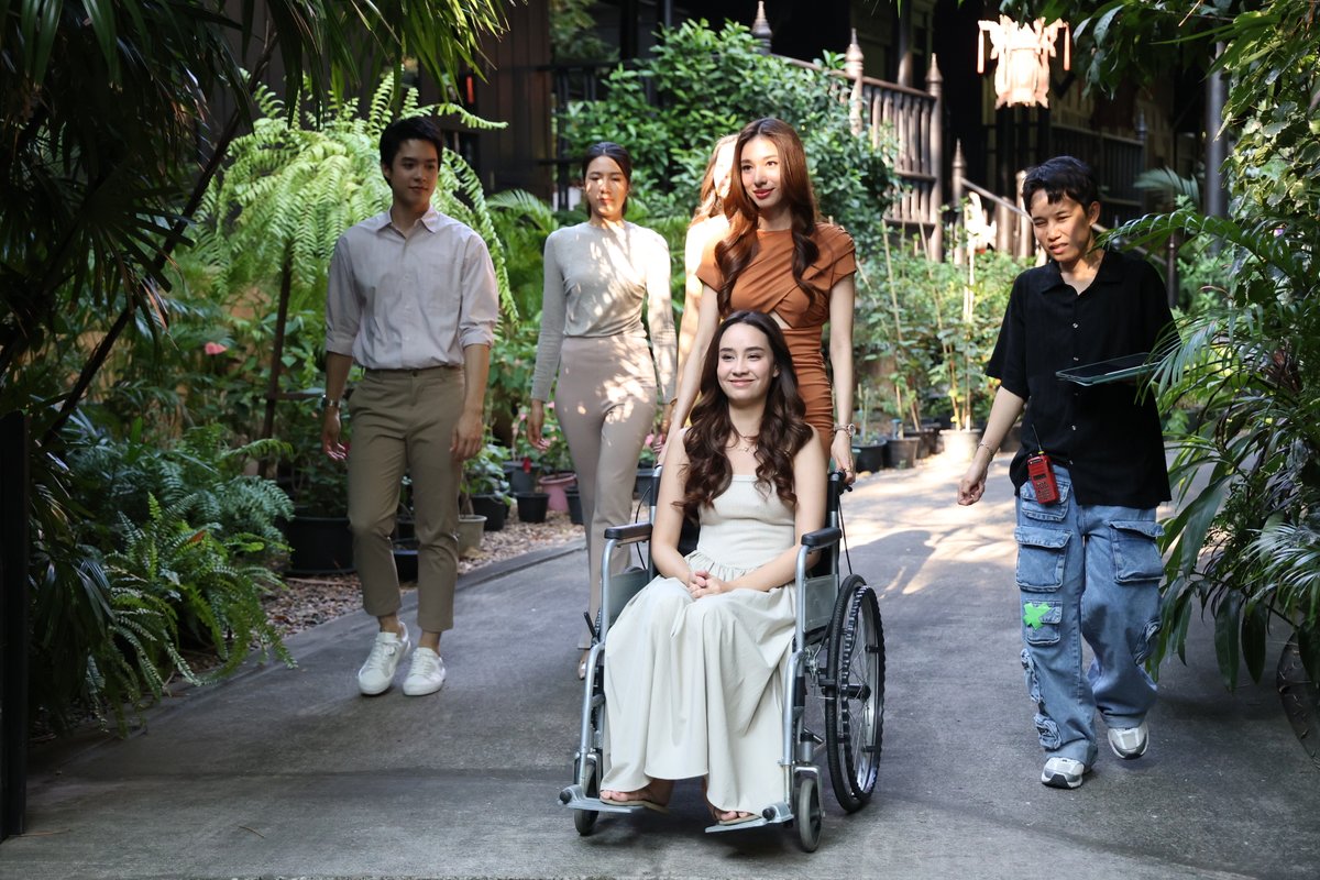 LunarSecret__'s tweet photo. พี่ทิชา พาแพทมาส่งแล้ว เย้ ..!!

ENDLESS LOVE
#PoisonousLoveFinalEP https://t.co/dYuSmXGoLm