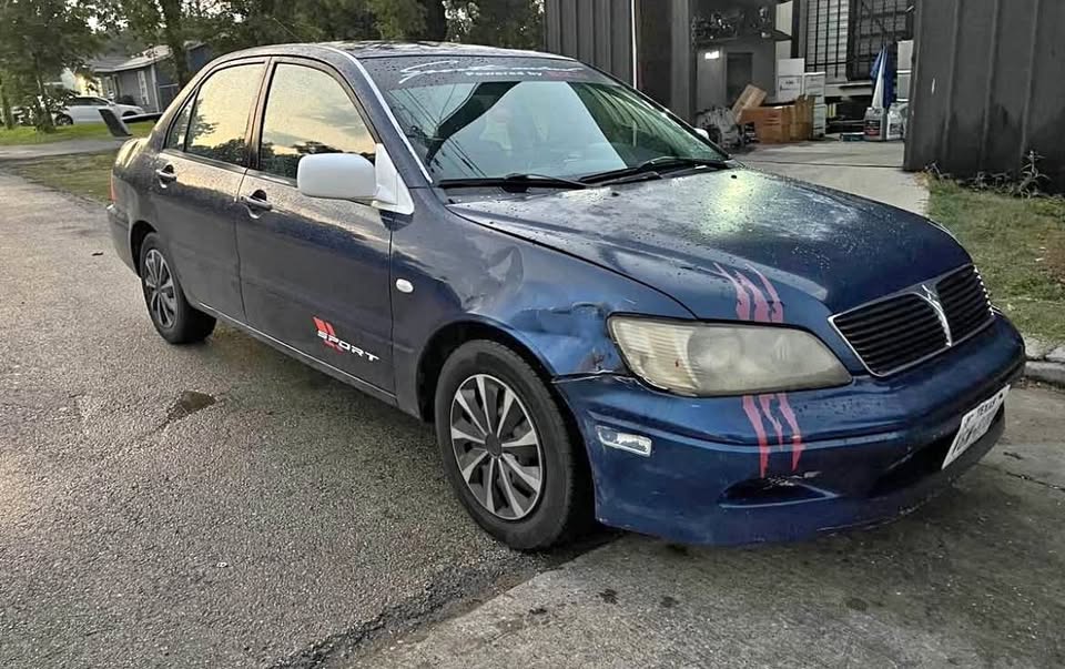 When browsing Facebook marketplace, I'll get recommended a lancer, and sometime the suggestions leave me speechless, the customization for non evo lancers in the west is definitely something, but goes mostly untalked about