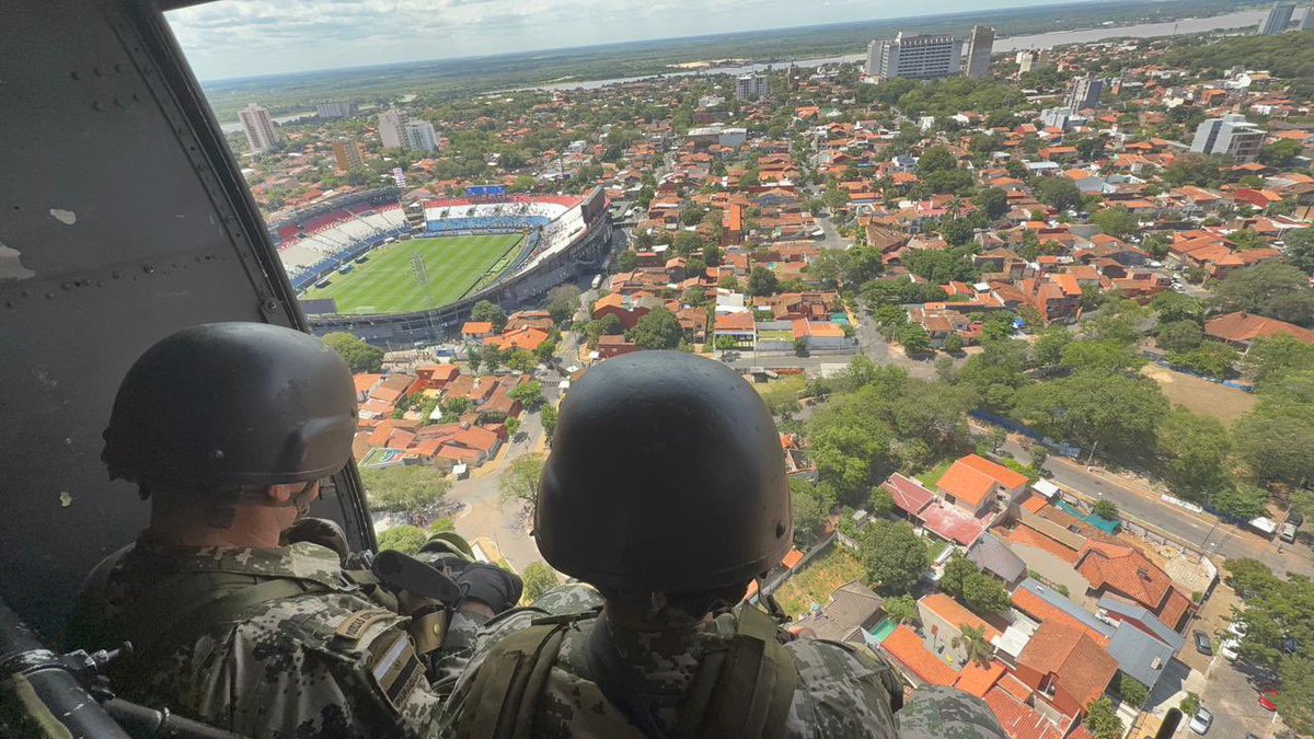 rnpy920am's tweet photo. Estas operaciones tienen como objetivo apoyar las tareas de seguridad en la zona de la Costanera de Asunción y en el Estadio Defensores del Chaco. https://t.co/H3Q4sJR3ET