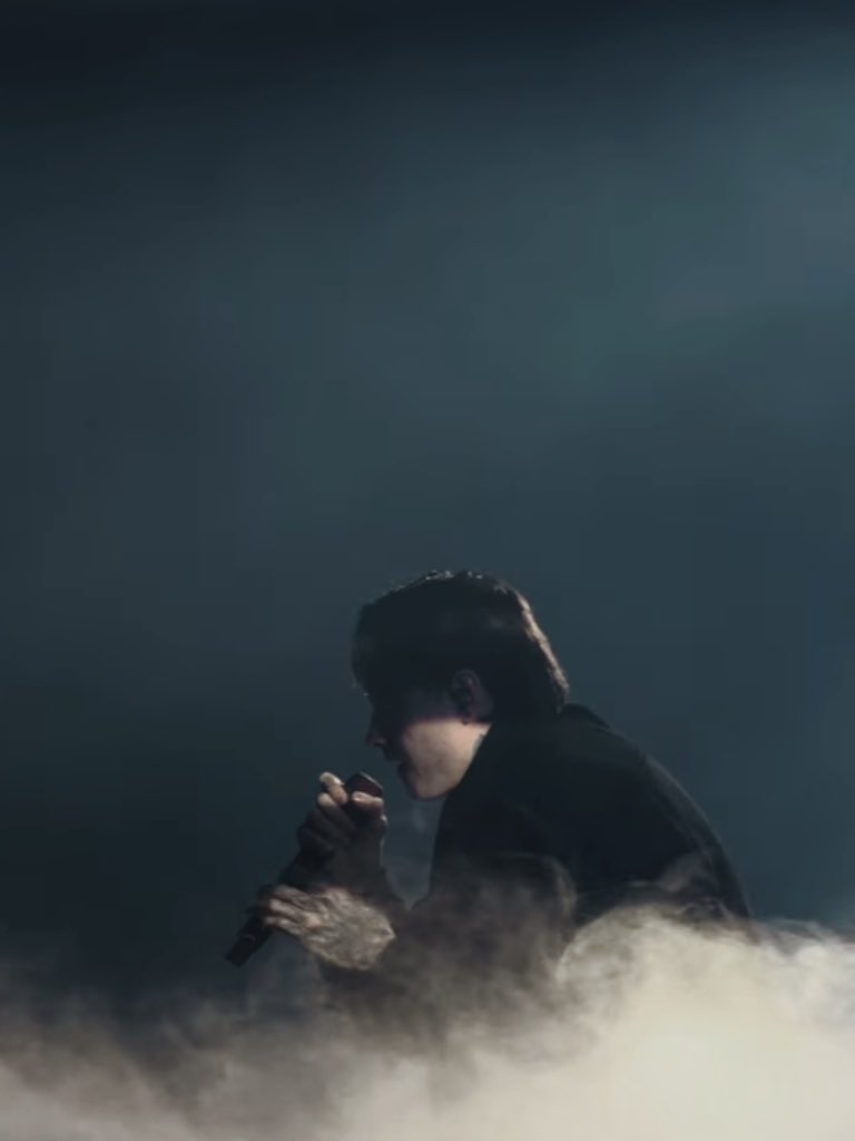 vlvtstarss's tweet image. “But I&apos;ve learned to live with the way that it hurts”