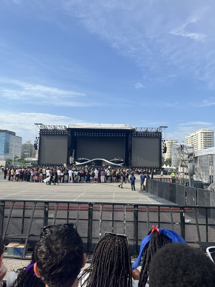 É REAL DEMAIS PQP #RadicalOptimismTourRJ