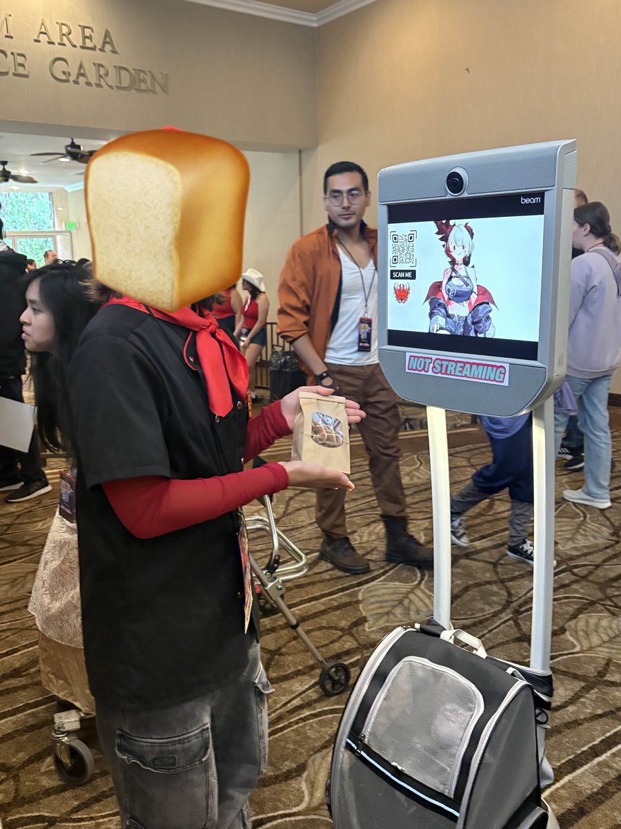 kit!! 🍞 tweet media