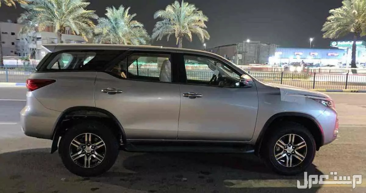 mstaml_com's tweet image. تويوتا فورتشنر Toyota Fortuner 2021 مستعملة للبيع في المدينة المنورة بسعر 97 ألف ريال سعودي
 للتواصل مع المعلن 👇 :
mstaml.com/4606555
#مستعمل_السعودية #سيارات_للبيع #سيارات_السعودية #سيارات_مستعملة #تويوتا_فورتشنر #المدينة_المنورة