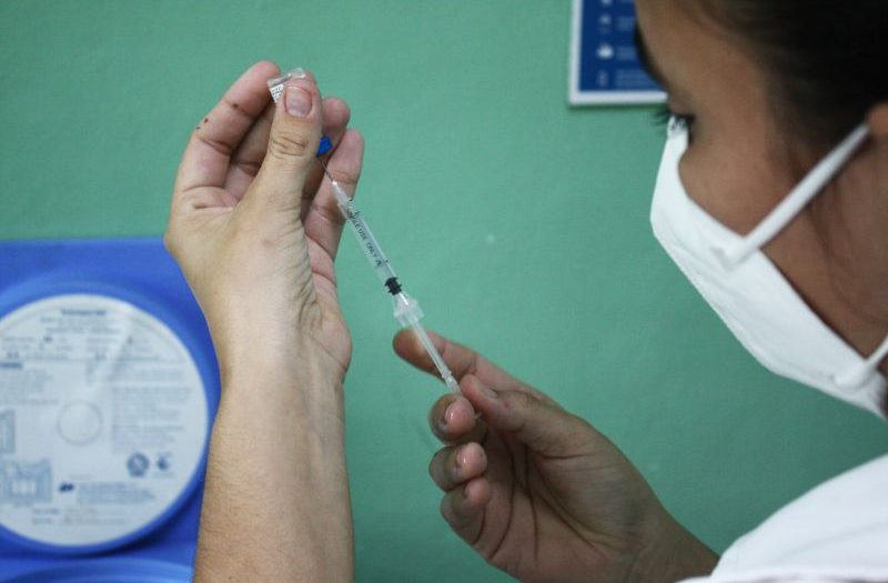 Más de MIL TRESCIENTAS niñas de la provincia de Sancti Spíritus ya han recibido la vacuna contra el virus del papiloma humano en una campaña que avanza sin contratiempos ni incidencias negativas en el territorio. #SanctiSpíritusEnMarcha