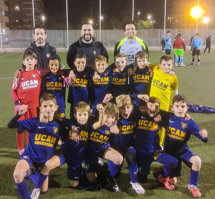 ⚽️ 𝐁𝐄𝐍𝐉𝐀𝐌𝐈́𝐍 𝐁 | Victoria frente al CD Cieza-Bosco (4-2).

Nuestros canteranos se repusieron a un inicio difícil y acabaron dominando para lograr los tres puntos.

Los goles universitarios fueron de Gael, Hugo, Rubén y Hernández.

💪🏼 ¡Gran reacción, equipo!

#CanteraUCAM