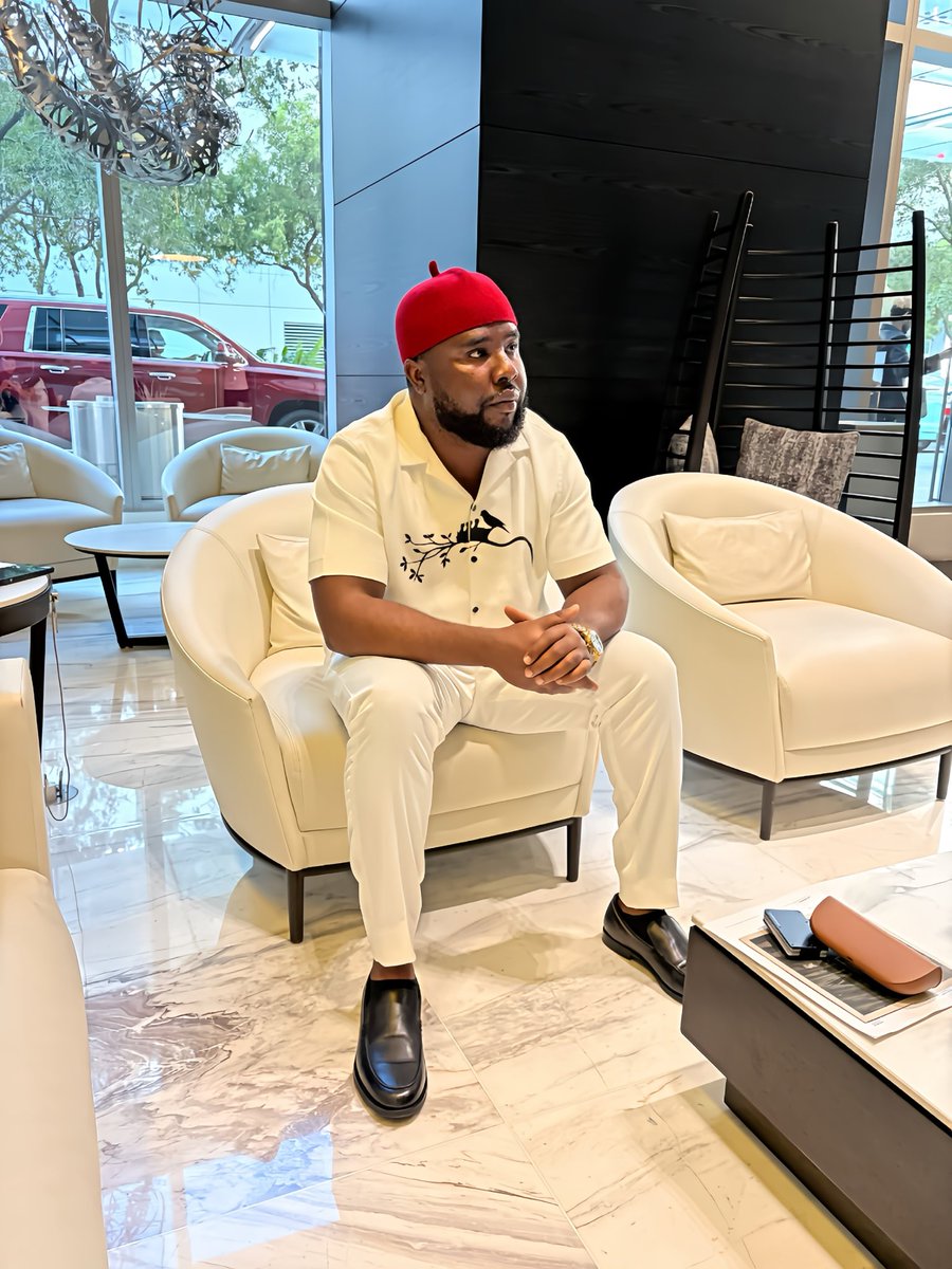 gaiuschibueze's tweet image. Real Freedom Fighters don't kill thier own people and threaten anyone who dares ask questions.

Say no to HOME GROWN TERRORISTS IN ALA IGBO.

NDI IGBO ARE REPUBLICAN IN NATURE.

Our culture allows for questions and dialogue, which is why we have the Umu-Nna culture.

Everyone or…