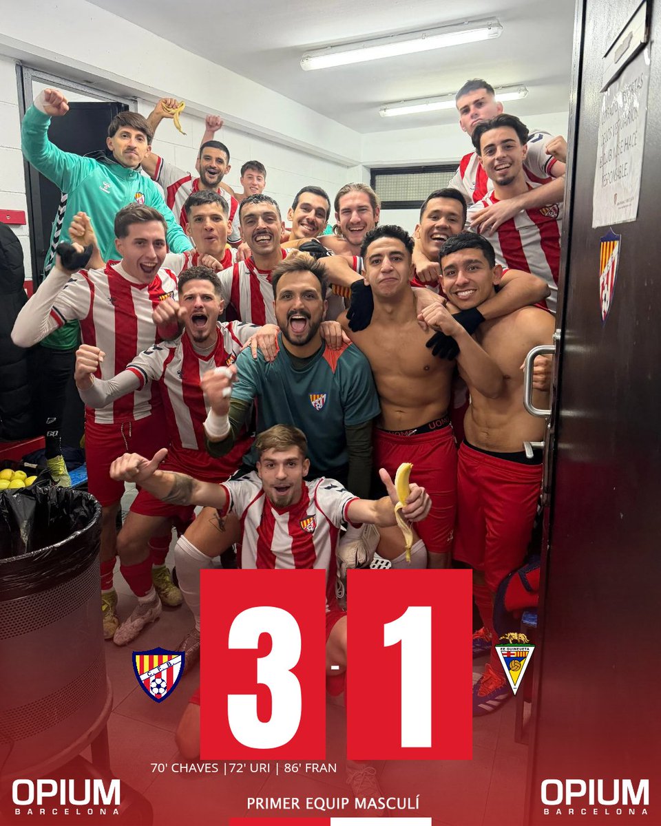 SomMariners's tweet image. FINAL❗𝐕𝐈𝐂𝐓𝐎̀𝐑𝐈𝐀𝐀𝐀𝐀!

 El Primer Equip Masculí supera la Guineueta al Parc de la Catalana! 💪🏻

⚽ Chaves, Uri, Fran 

Enorme, mariners! ⚓

#SomMariners 🔴⚪ #Barceloneta #2cat3