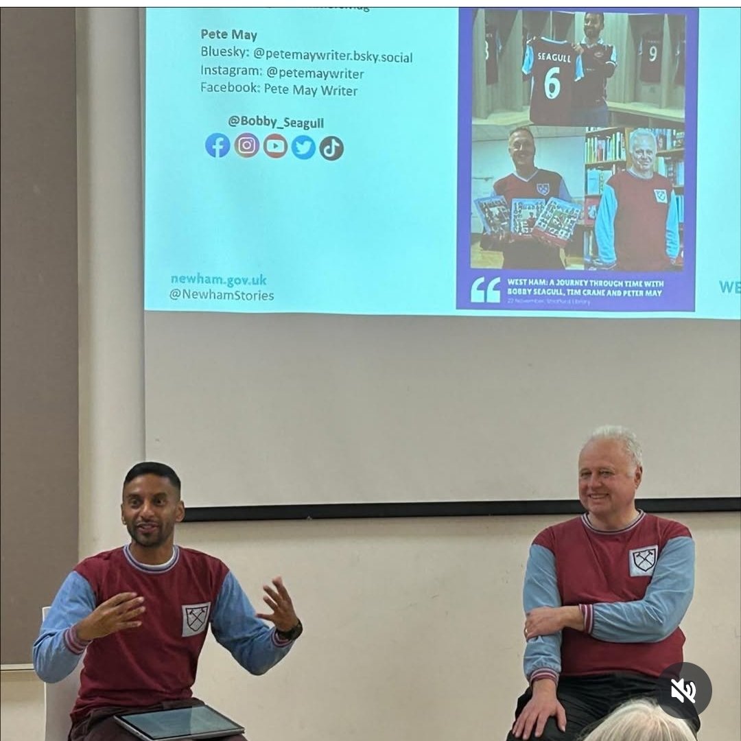 Bobby_Seagull's tweet image. West Ham 2–2 V Bournemouth and just OUT of relegation zone ⚒️📈

Hosting a West Ham panel with historian Tim Crane &amp;amp; writer Pete May.

Chats on club’s East London roots, legends, managers, &amp;amp; unforgettable community stories ⚽💬

Thanks @NewhamBookshop for giving us gift ideas…
