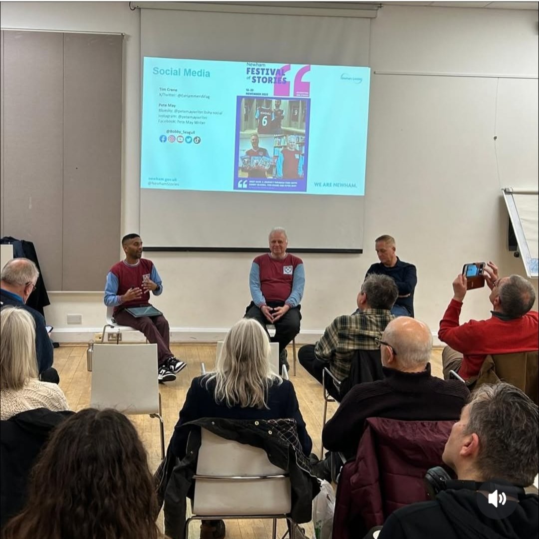 Bobby_Seagull's tweet image. West Ham 2–2 V Bournemouth and just OUT of relegation zone ⚒️📈

Hosting a West Ham panel with historian Tim Crane &amp;amp; writer Pete May.

Chats on club’s East London roots, legends, managers, &amp;amp; unforgettable community stories ⚽💬

Thanks @NewhamBookshop for giving us gift ideas…