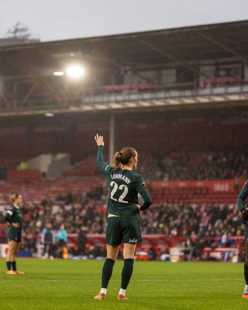 char1otte8's tweet image. lohmann vs forest 📸

shot for @FootieFusion