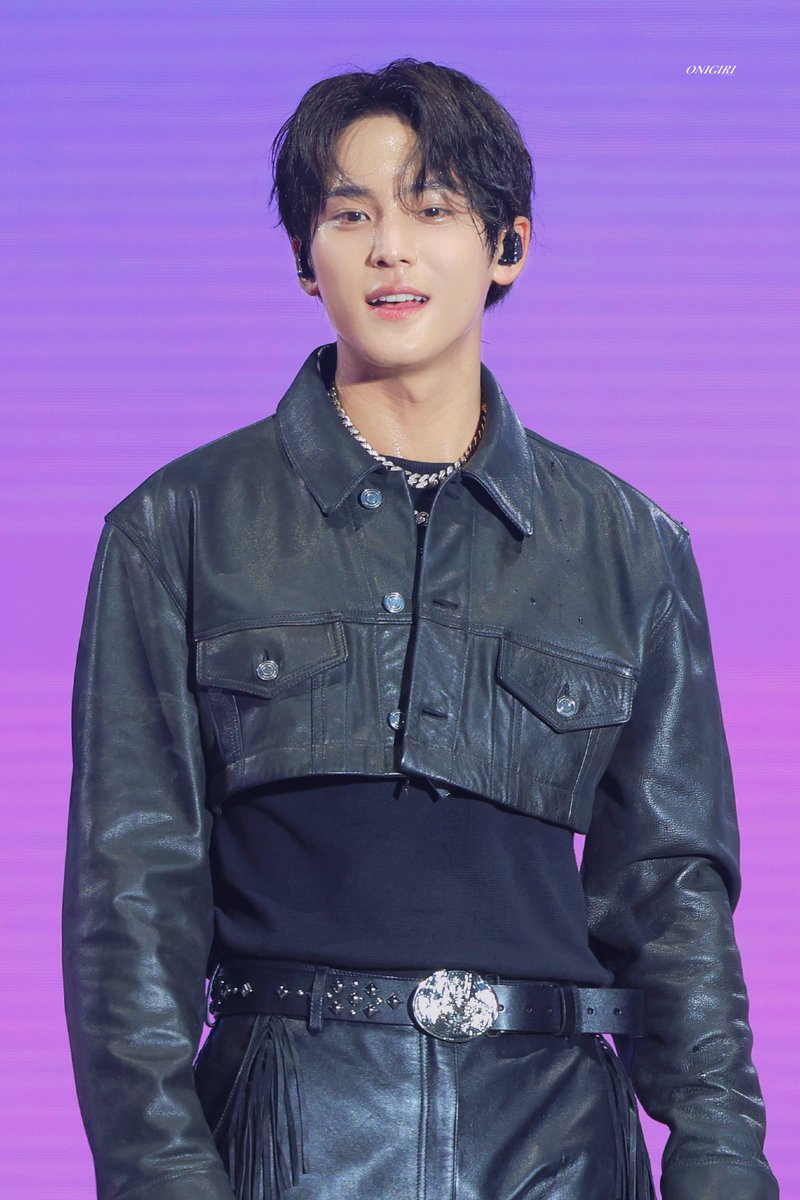 251122

#민규 #mingyu  #ミンギュ 
#seventeen #세븐틴