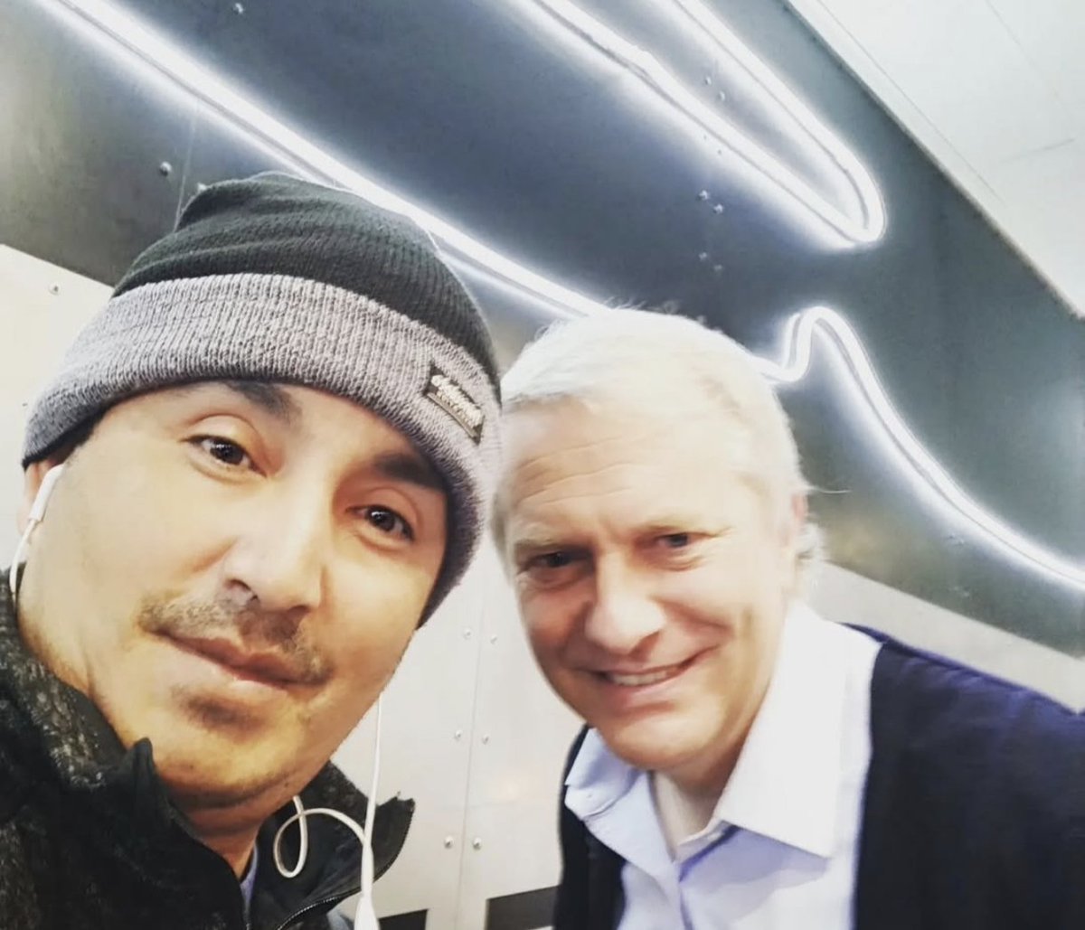 Victorgimura's tweet image. Vamos Todos por un chile que avance sin miedo vamos a darlo todo por nuestro futuro presidente José Antonio Kast.
Un país seguro con trabajo y con poder adquisitivo para que todos los chilenos hagamos un mejor País
Por CHILE 

Saludos suerte 🍀 para todos