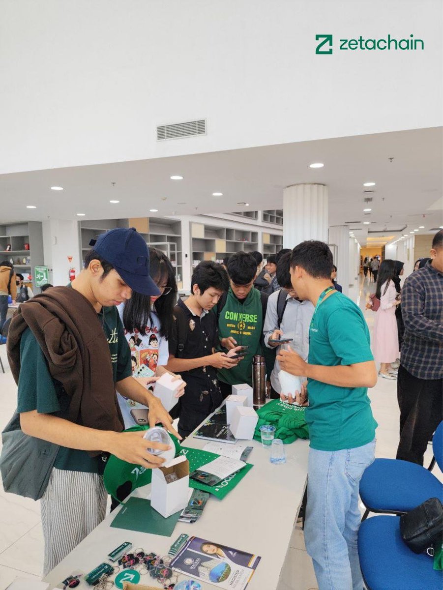 Blackheart_chuk's tweet image. .@Zetachain creates a model where omnichain logic becomes part of everyday applications. Developers can design flows that reach across ecosystems without stitching together bridges or custom pathways.