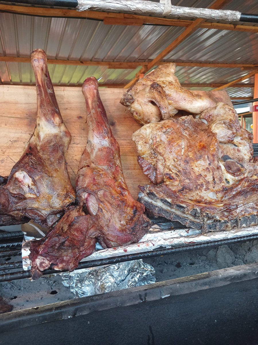 Zipapa020's tweet photo. Still a new joint but appreciate you guys so much for dining with us..Tell a friend to tell another 😉..We plan to grow and expand more..Be part of the ZIPAPA Fam..📍📍Next to Sagana Farm and Magunas in Sagana along Sagana- Nyeri highway https://t.co/skGVowEPci