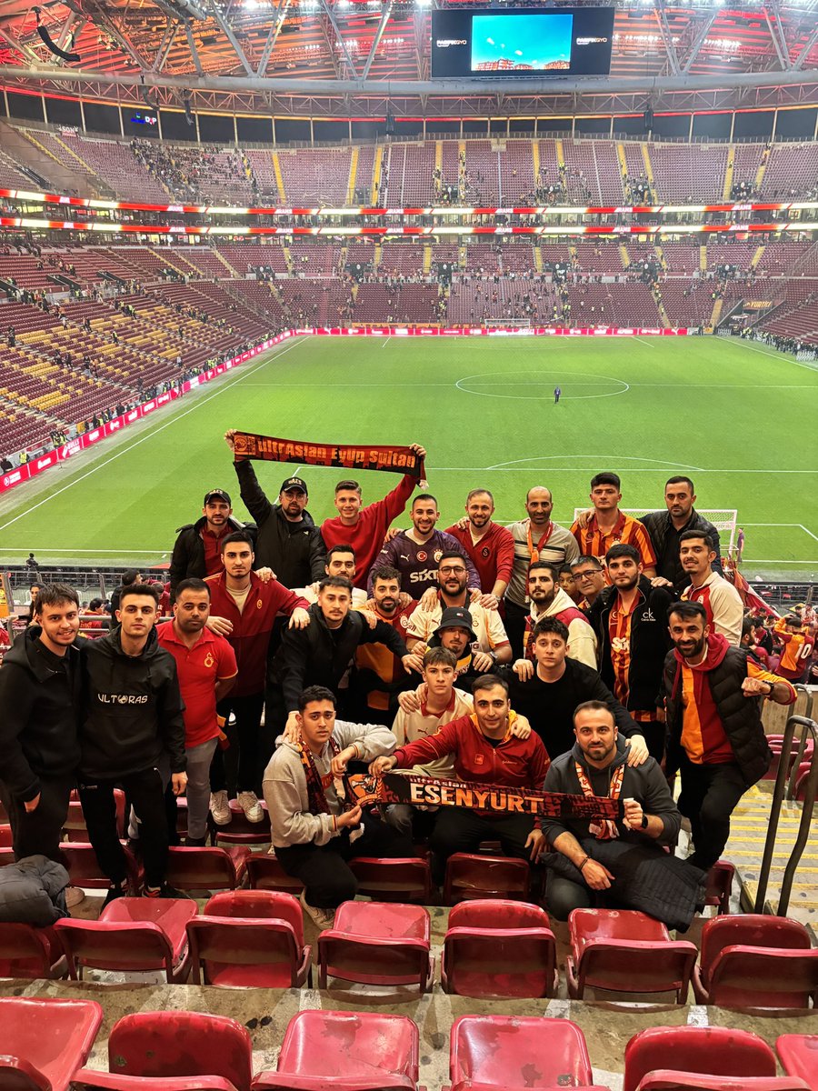 GALATASARAY - Gençlerbirliği maçında takımımızın yanındaydık.

BU SENEDE ŞAMPİYONLUKLAR GÖRECEĞİZ GALATASARAY ! 

#ultrAslanEyüpSultan #ultrAslanEsenyurt #Galatasaray